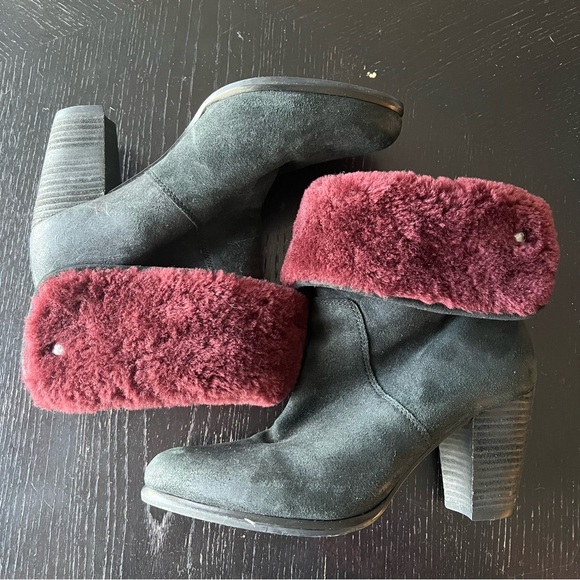 UGG Layna dark chestnut 3 inch heeled boots with fur lining & foldable cuff - Picture 1 of 15